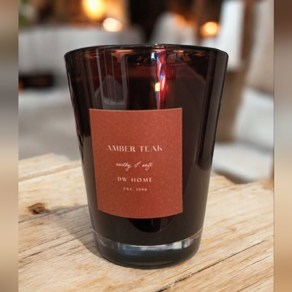 DW Home Amber Teak Candle - Rich Brown
